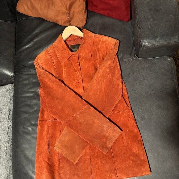 Brandon Thomas Women's Burnt Orange Suede Jacket - Picture 8 of 15